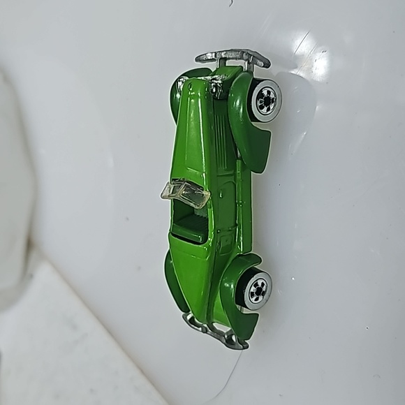 1978 Hotwheels Auburn 852 - Picture 2 of 3